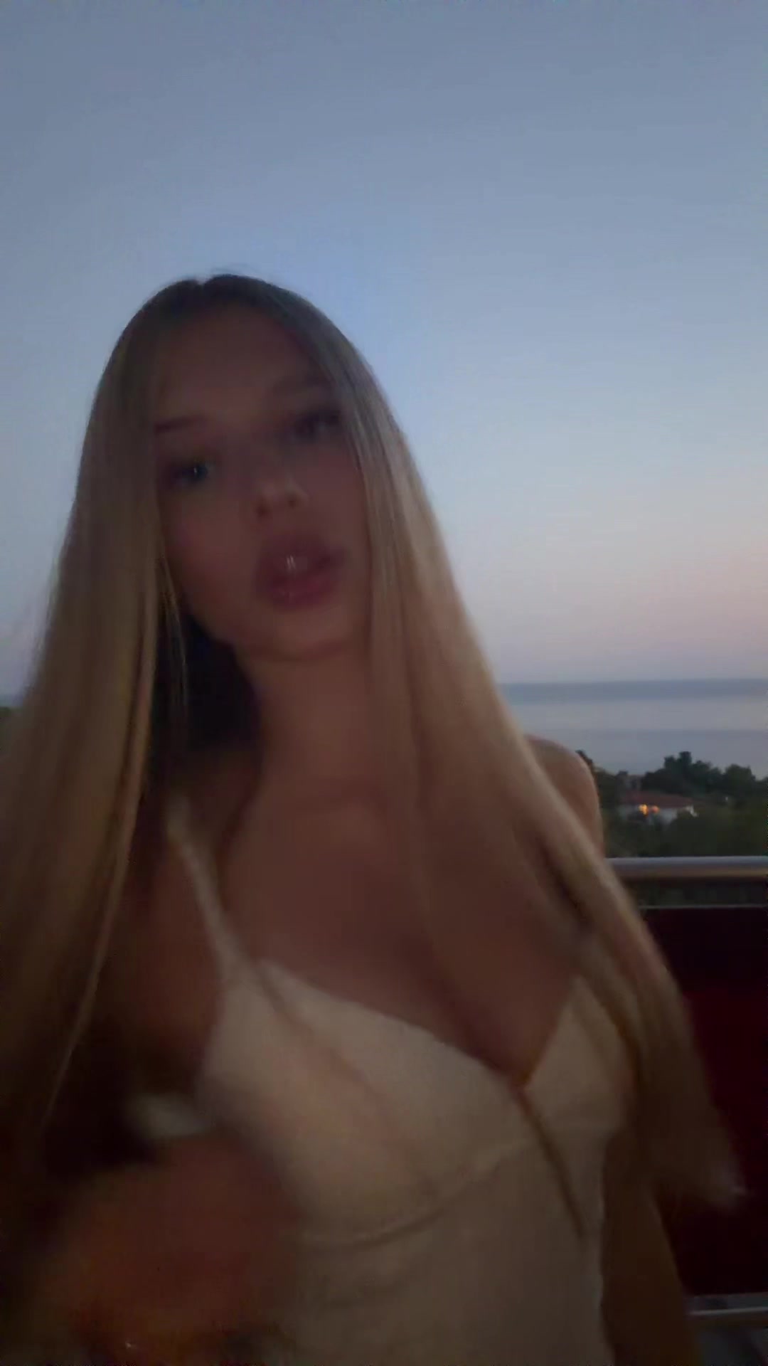 @aaduskaa__