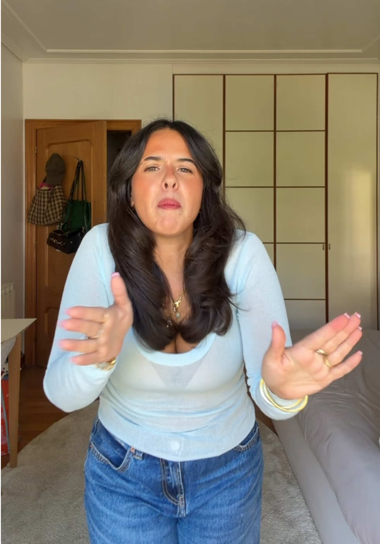 @nenas teixeira
