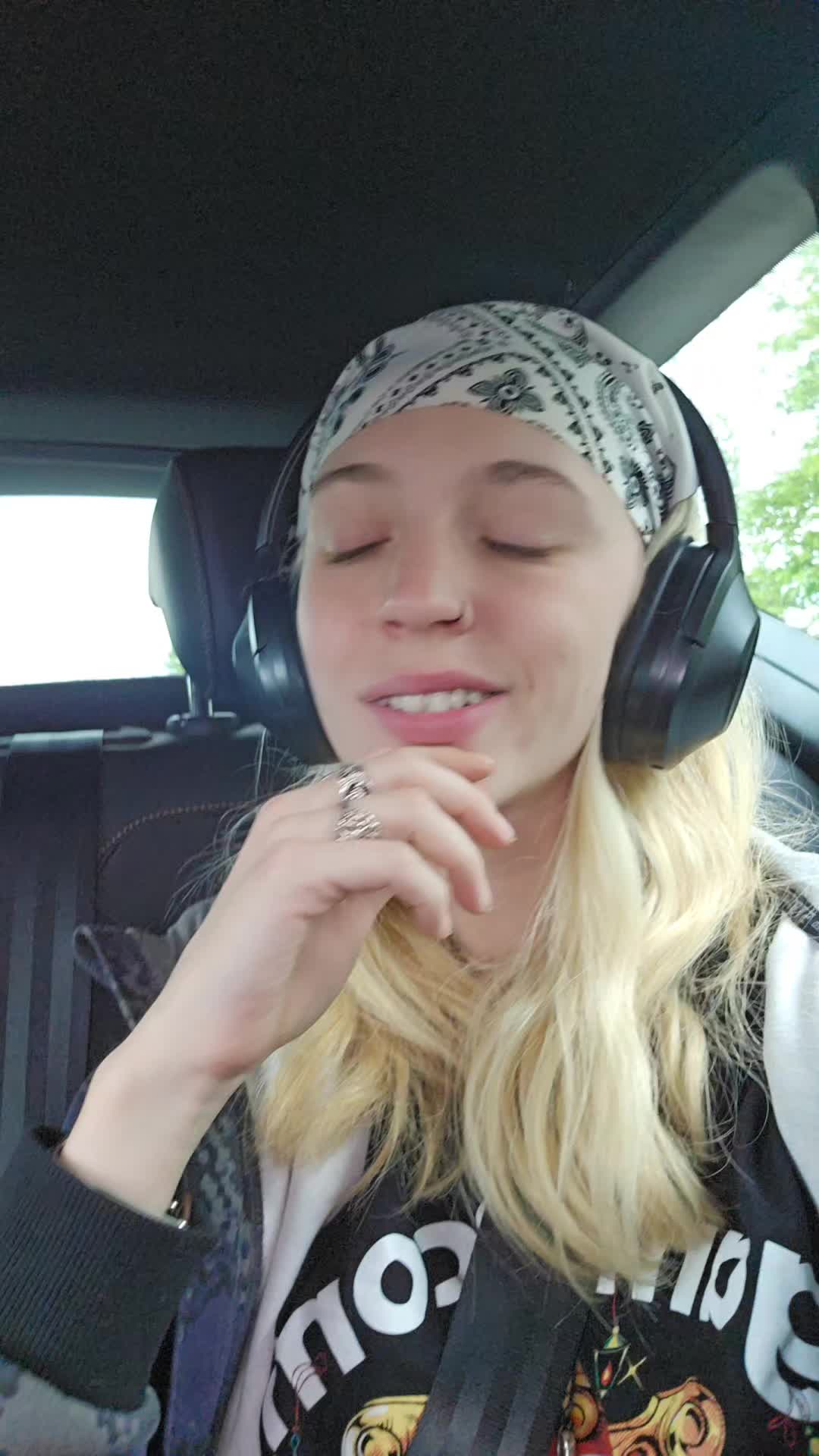 @Lilith