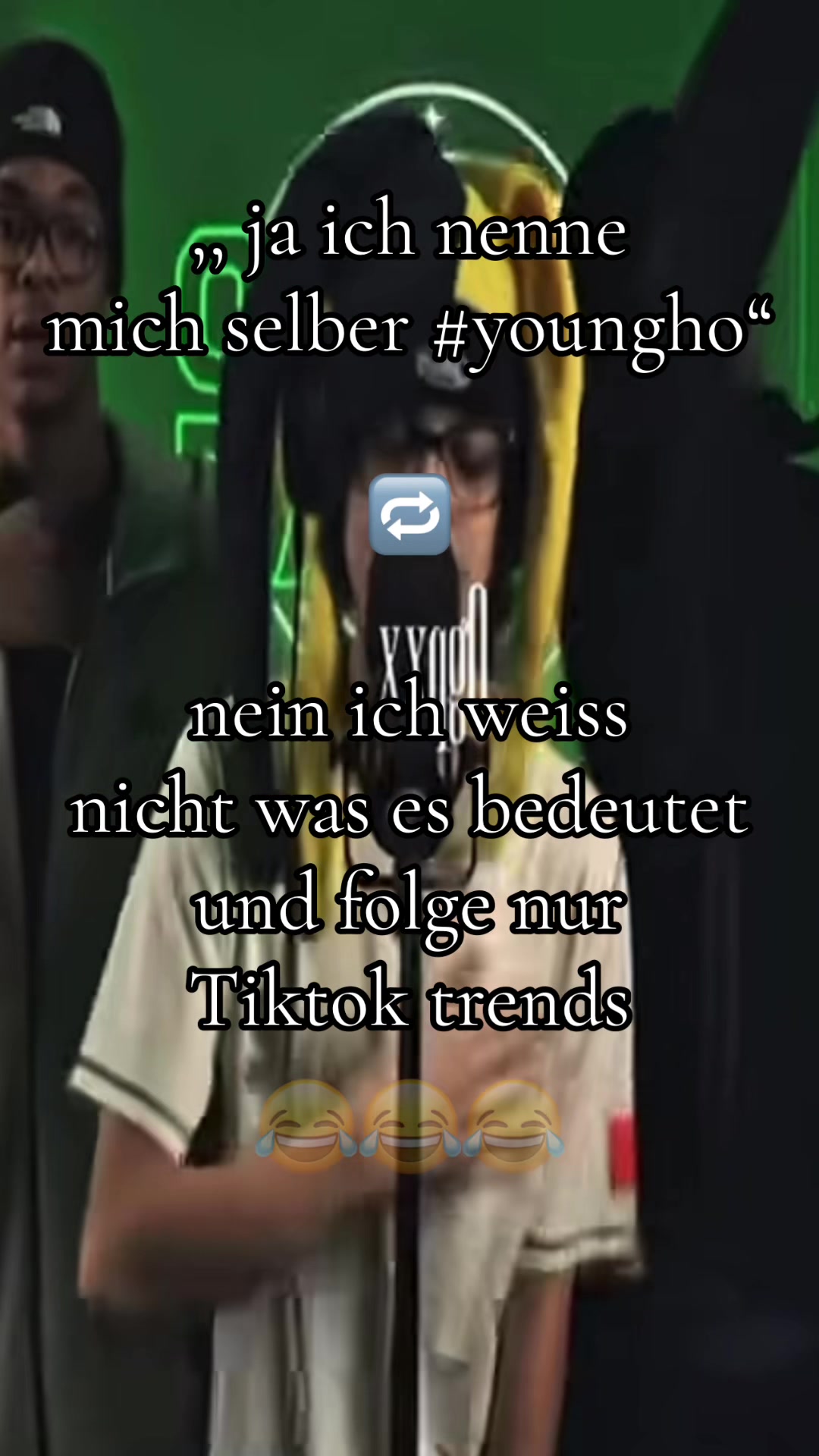 @⃟