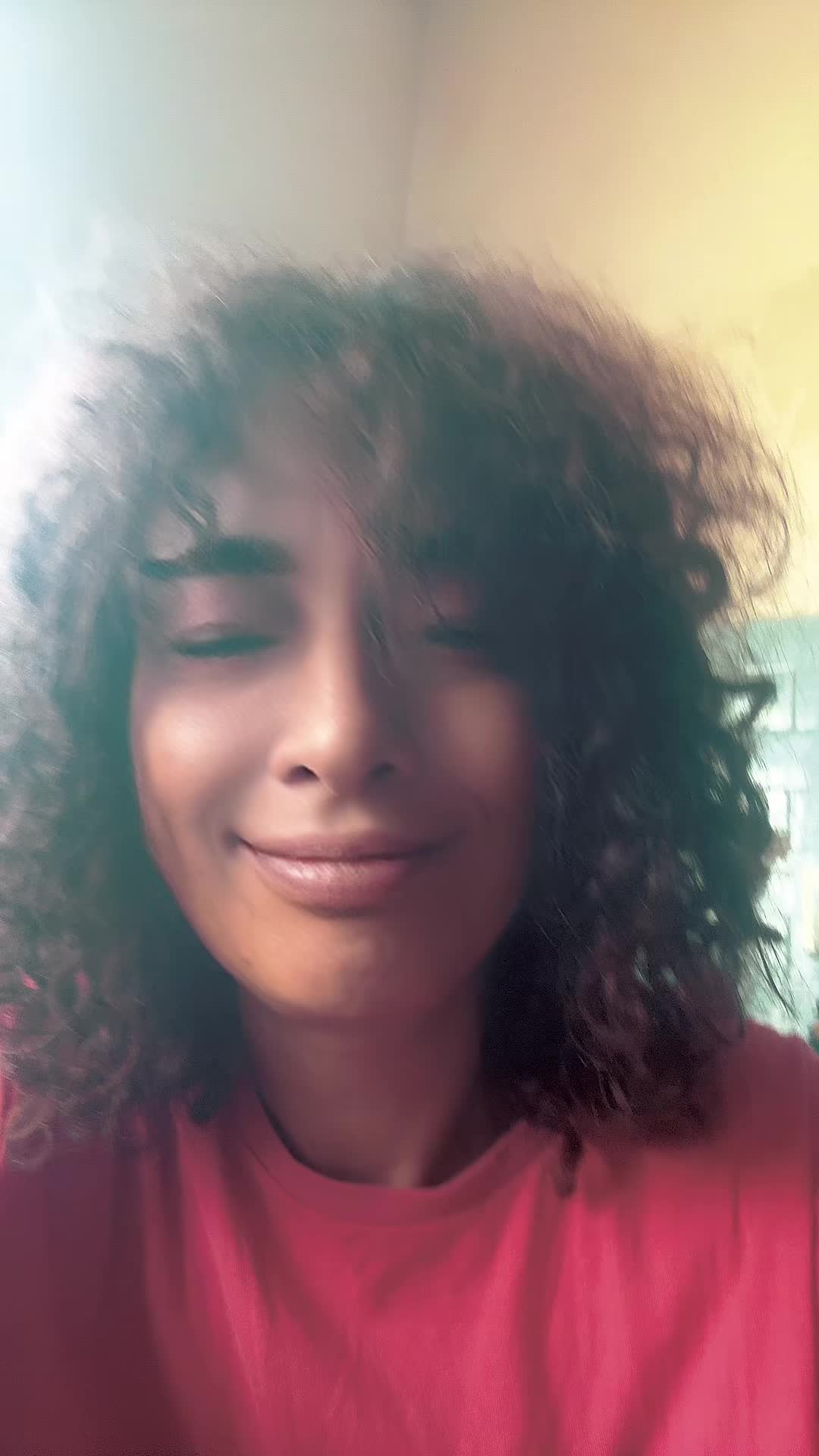 @Zzvro