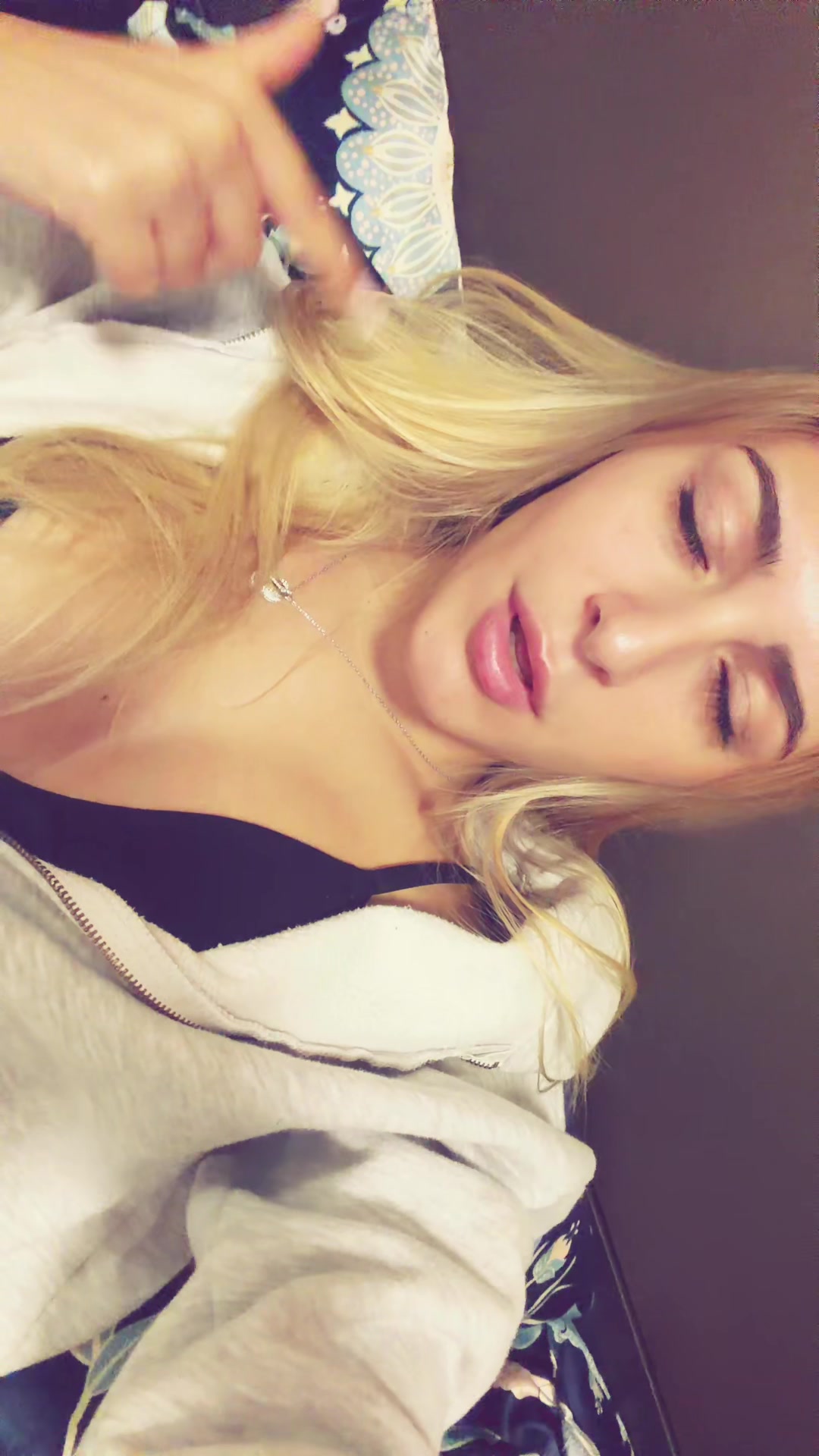 @Elisamarongiu