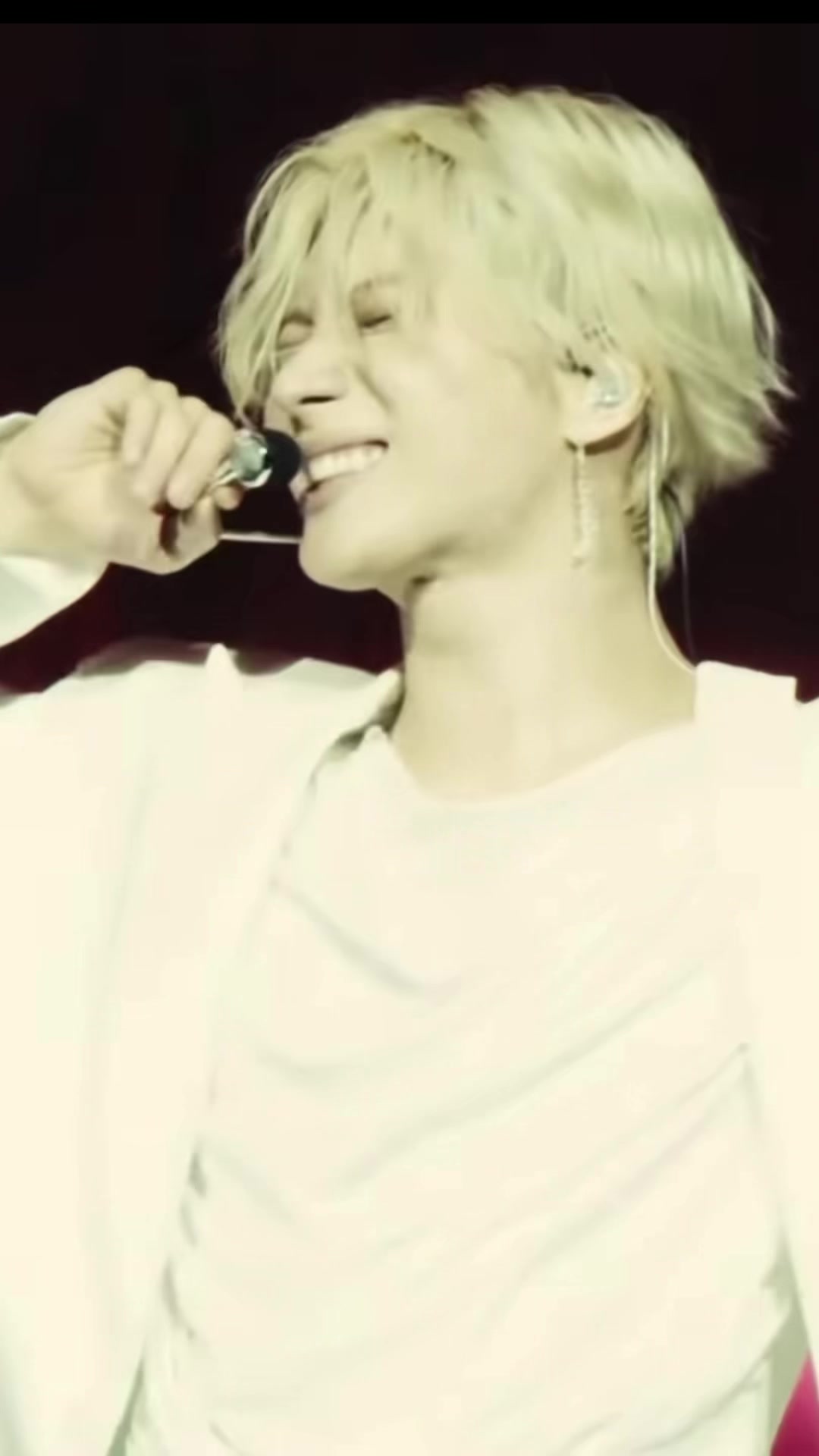@M&oacute;nica Loves TAEMIN