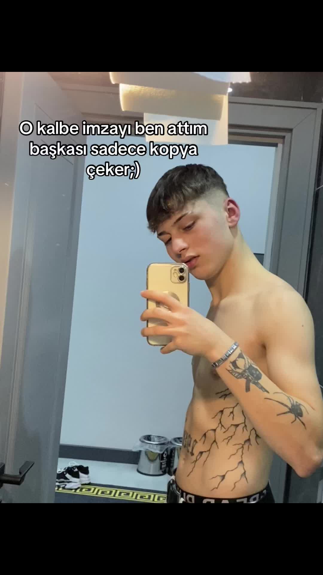 @Alperenksm_
