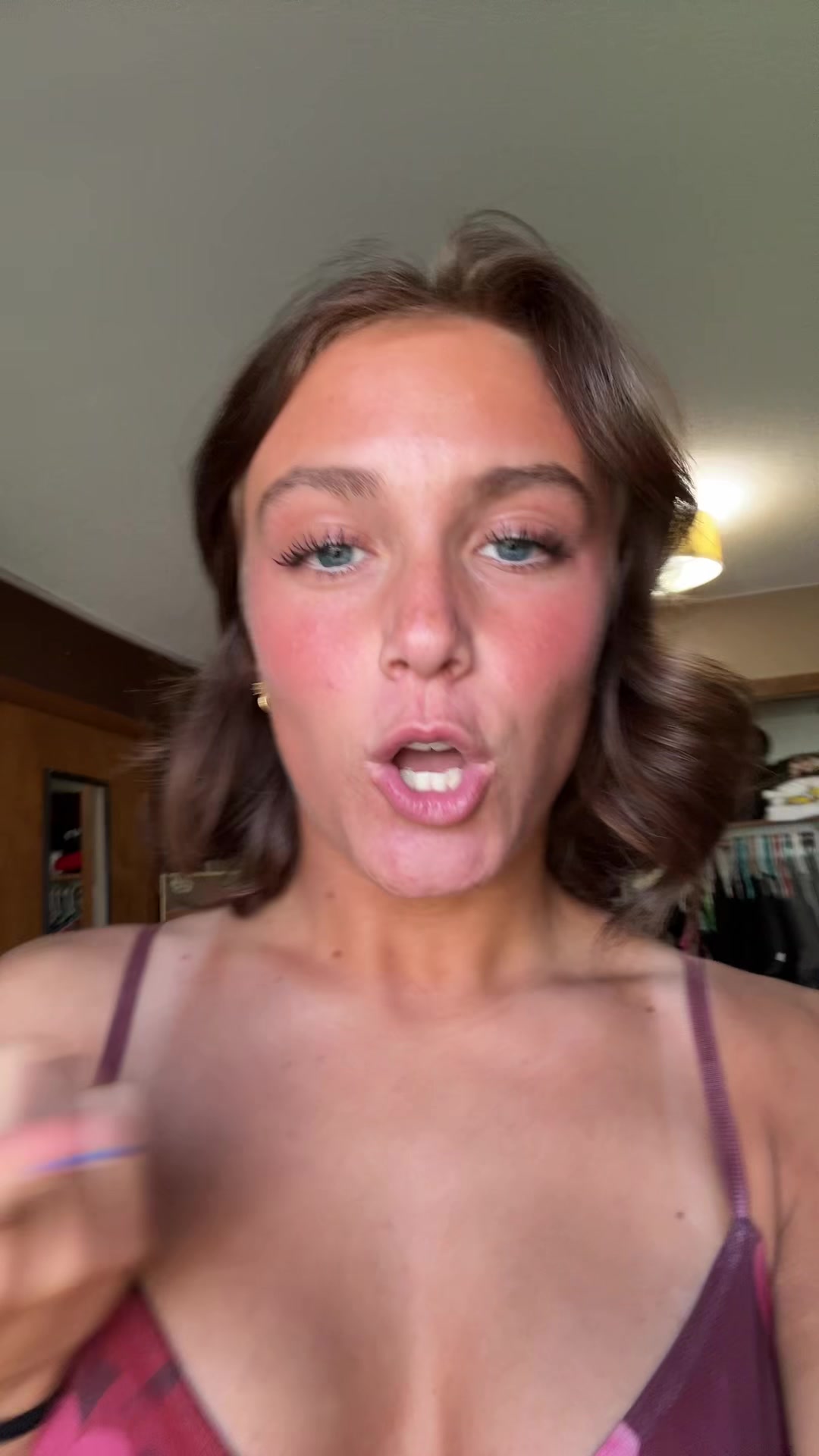 @g