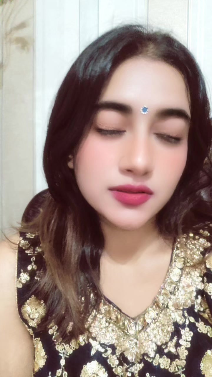 @Nona_