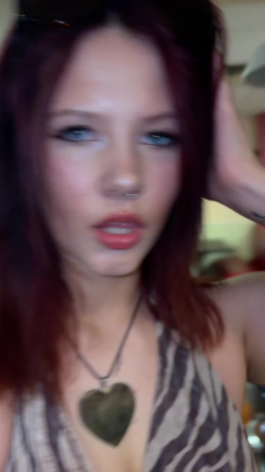 @copyalliecat