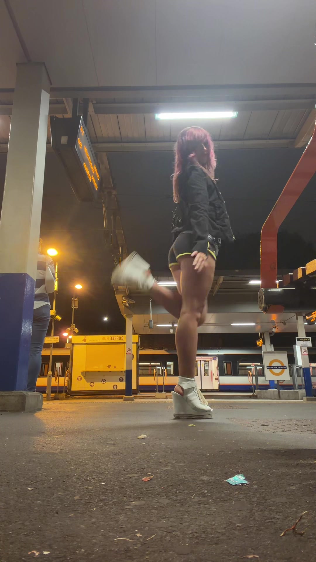 @suzyclue