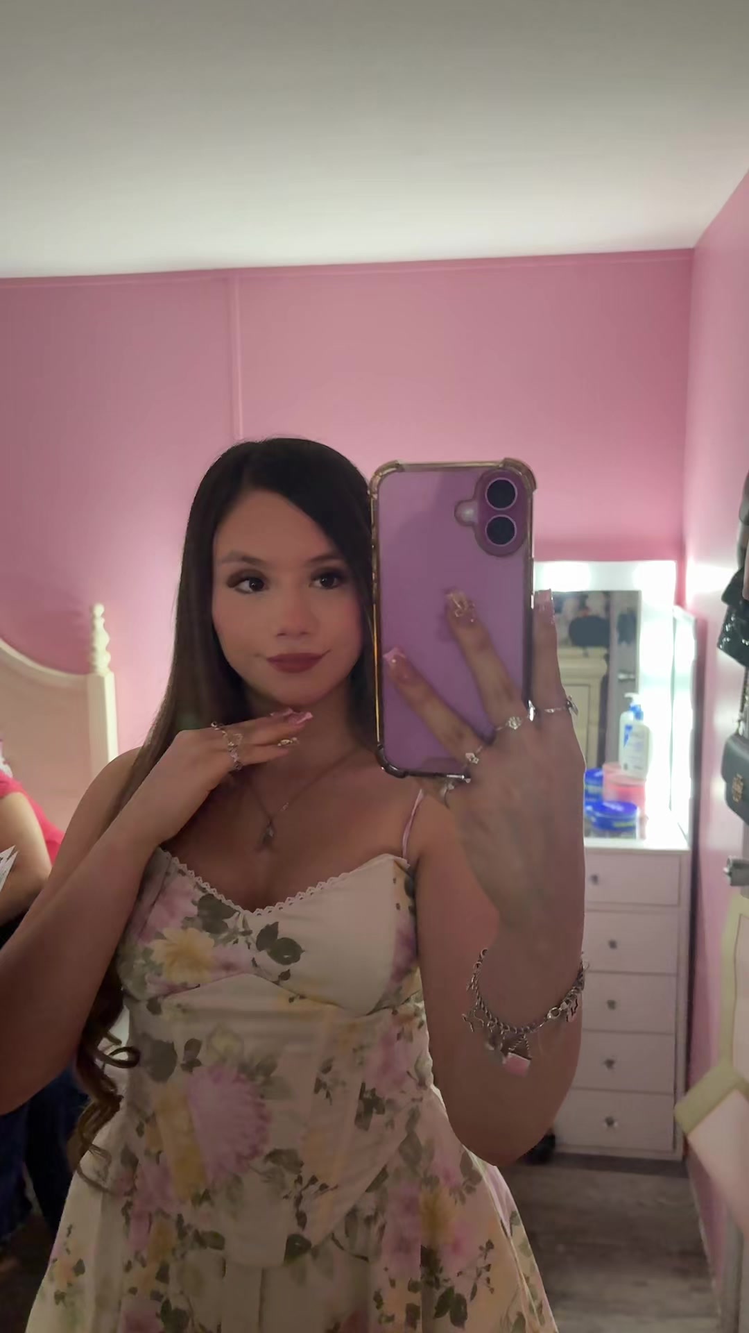 @Anahiiii