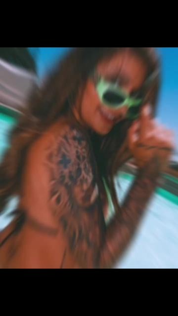 @Adria Rae