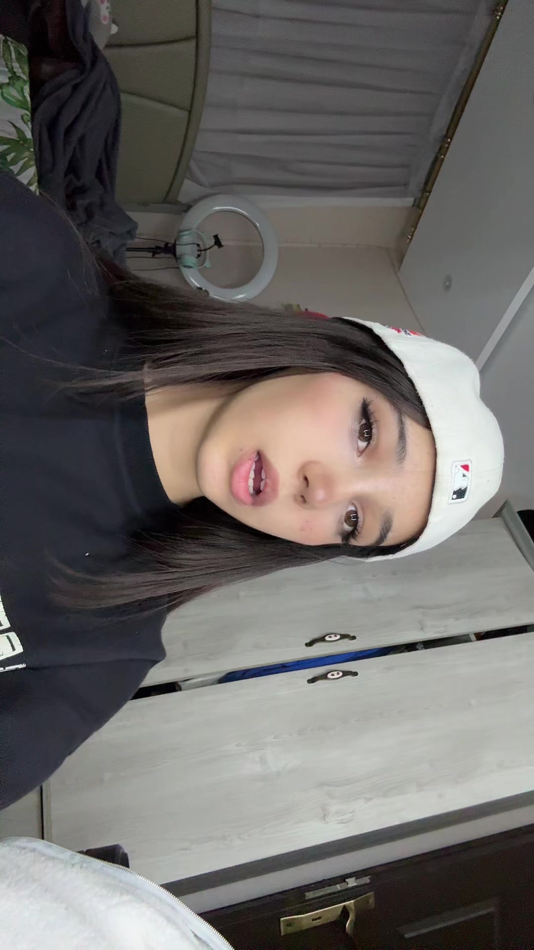@𝘁𝗮𝗻𝗶
