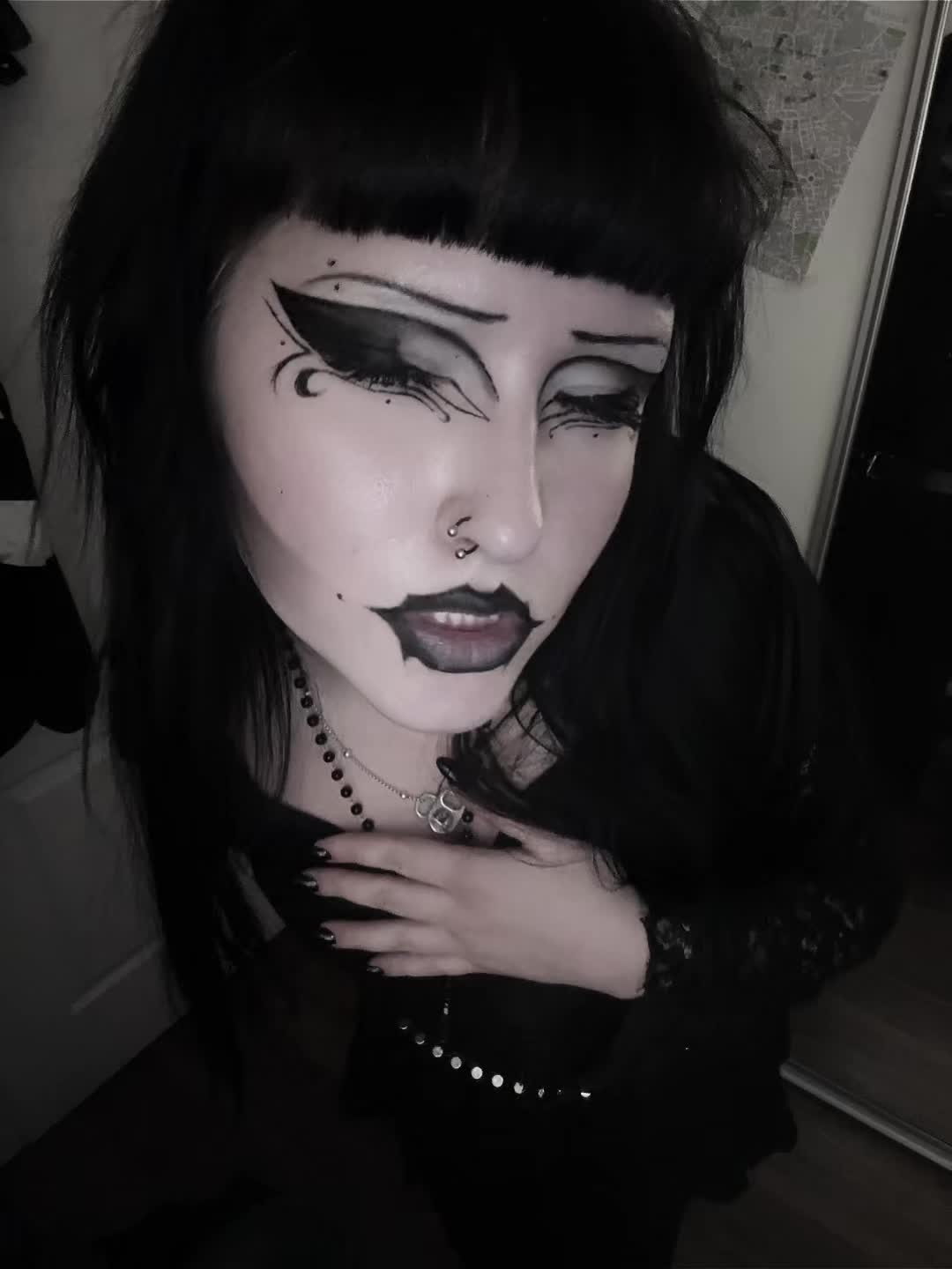 @rine.sevaᛋᚲ