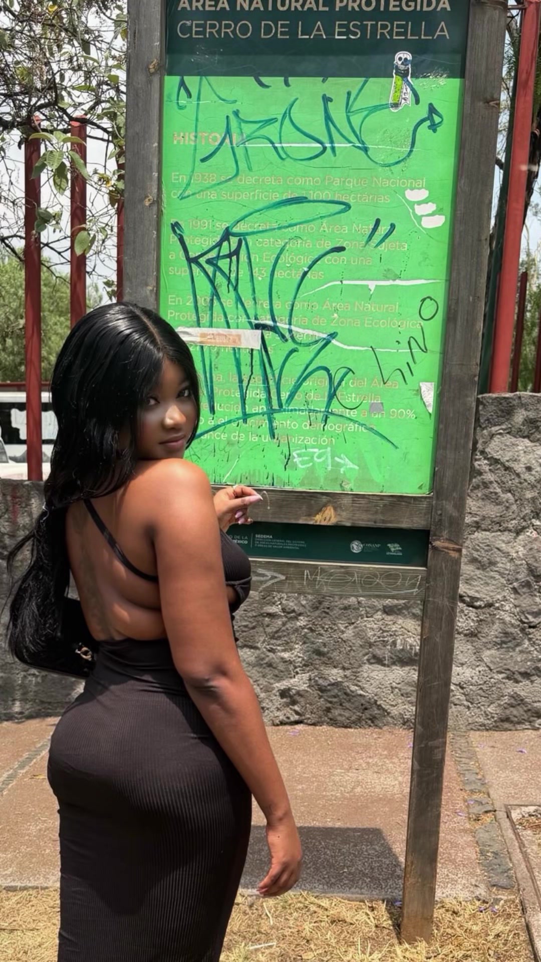 @__________♊️🤍