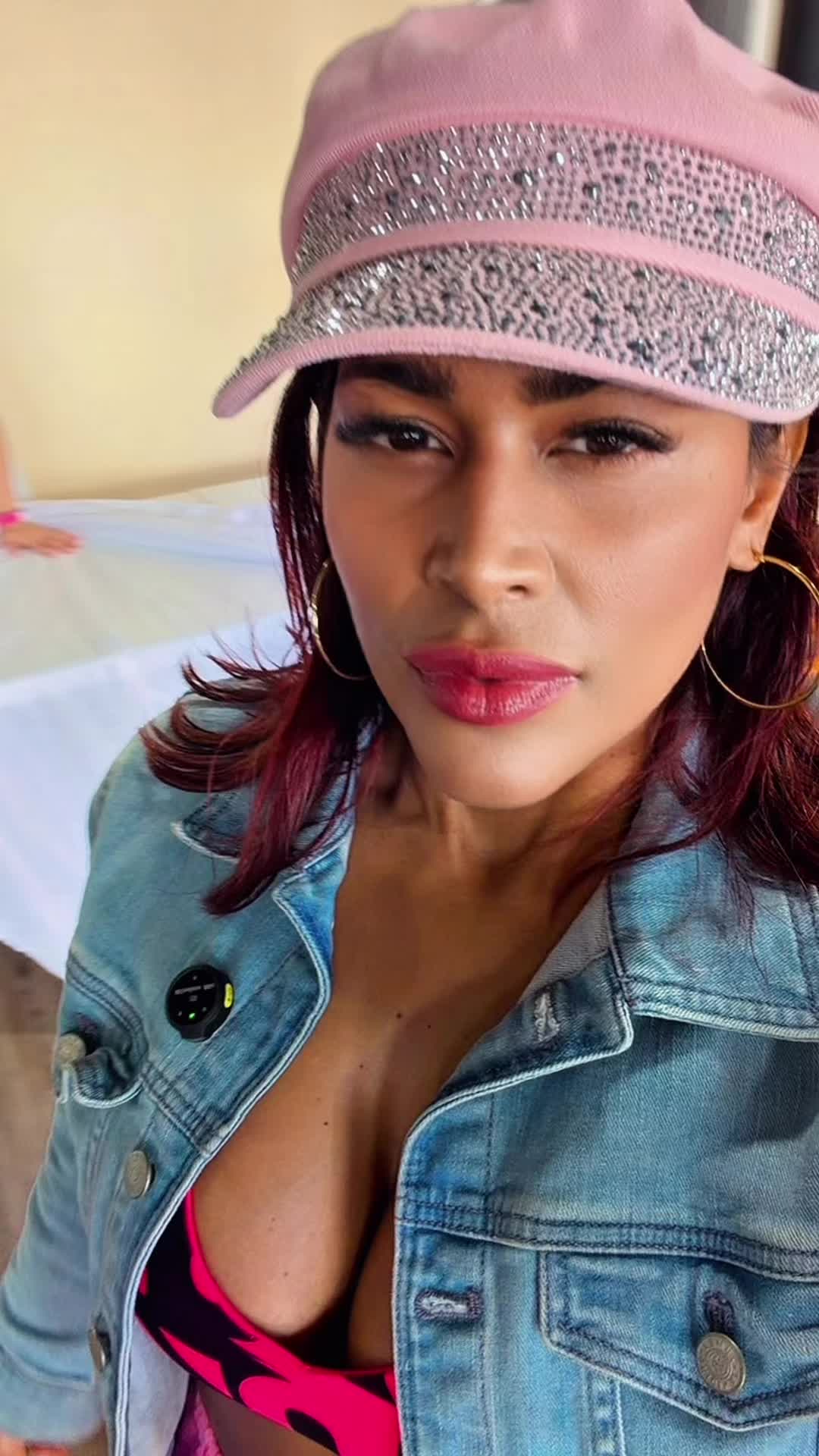 @rossymassageydance