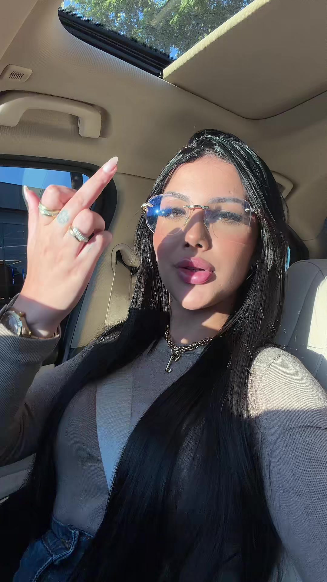 @lopesjhe_