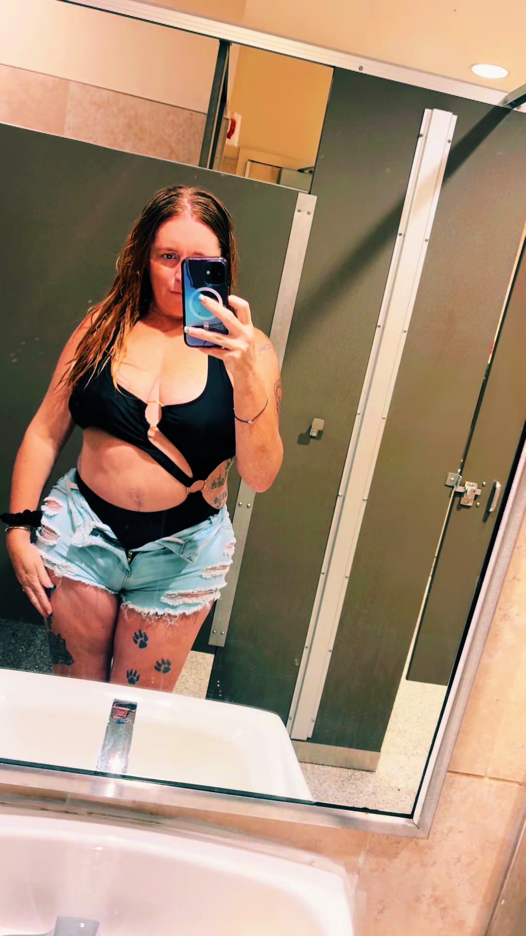 @medusabikerbabe