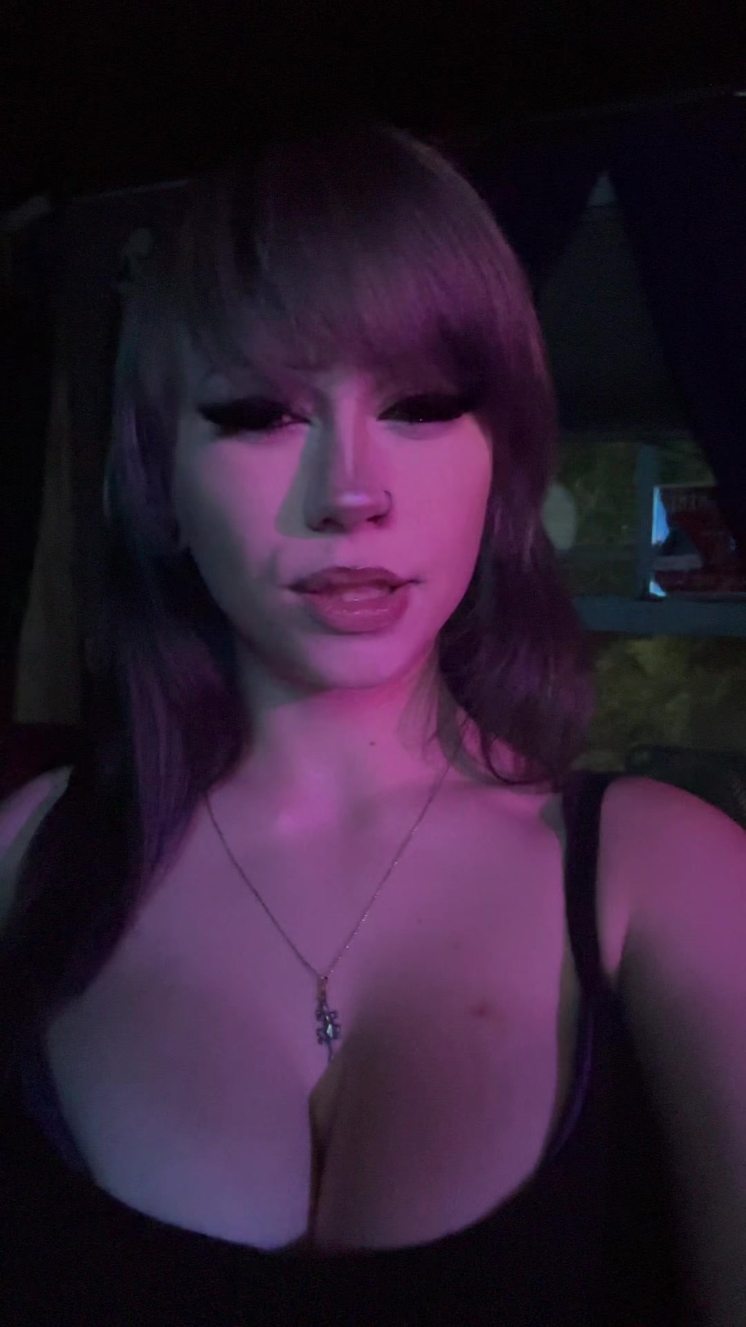 @⛧