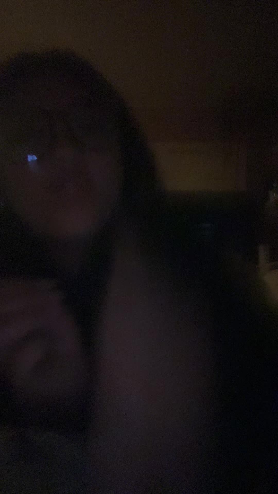 @️
