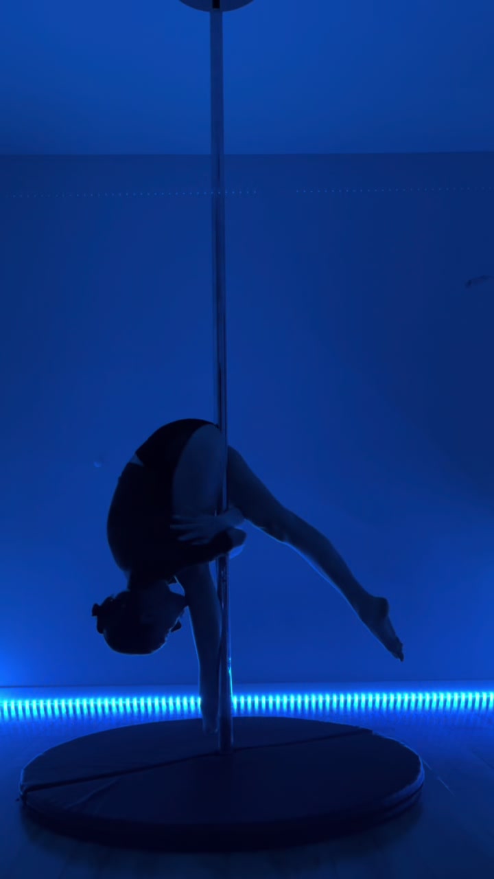 @poledance_xviqen