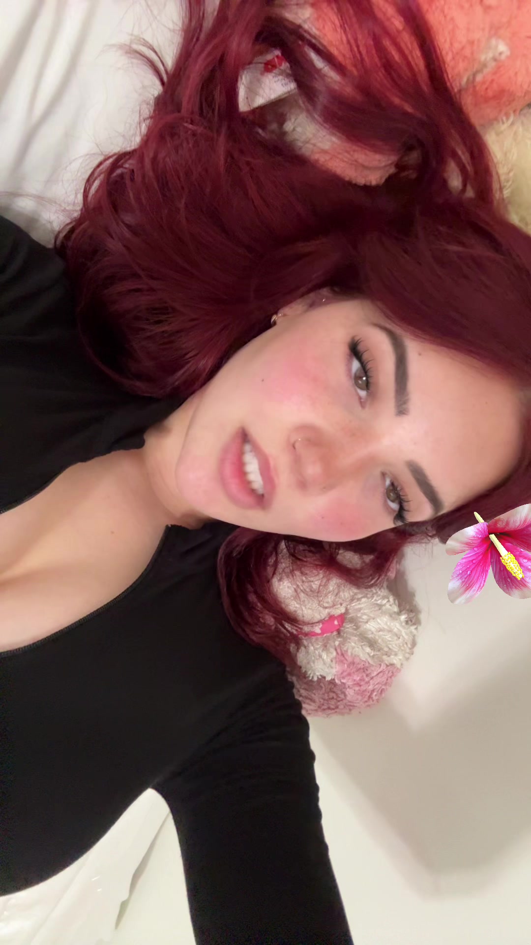 @ari 🍒