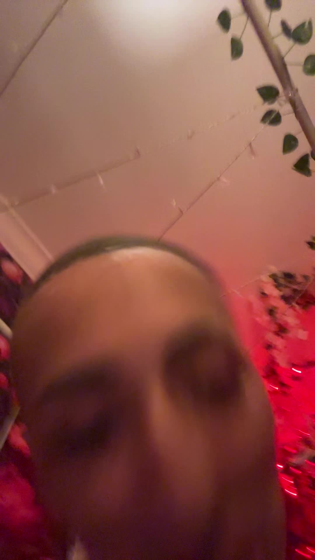 @≽ܫ≼