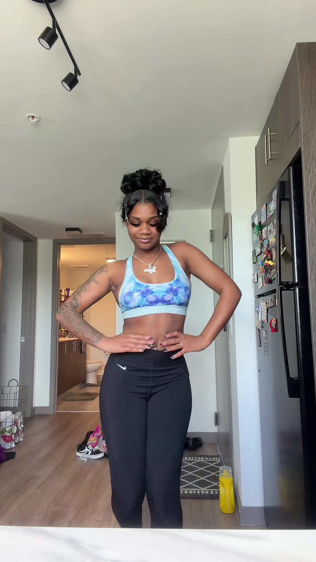 @prettyyluhthangg_