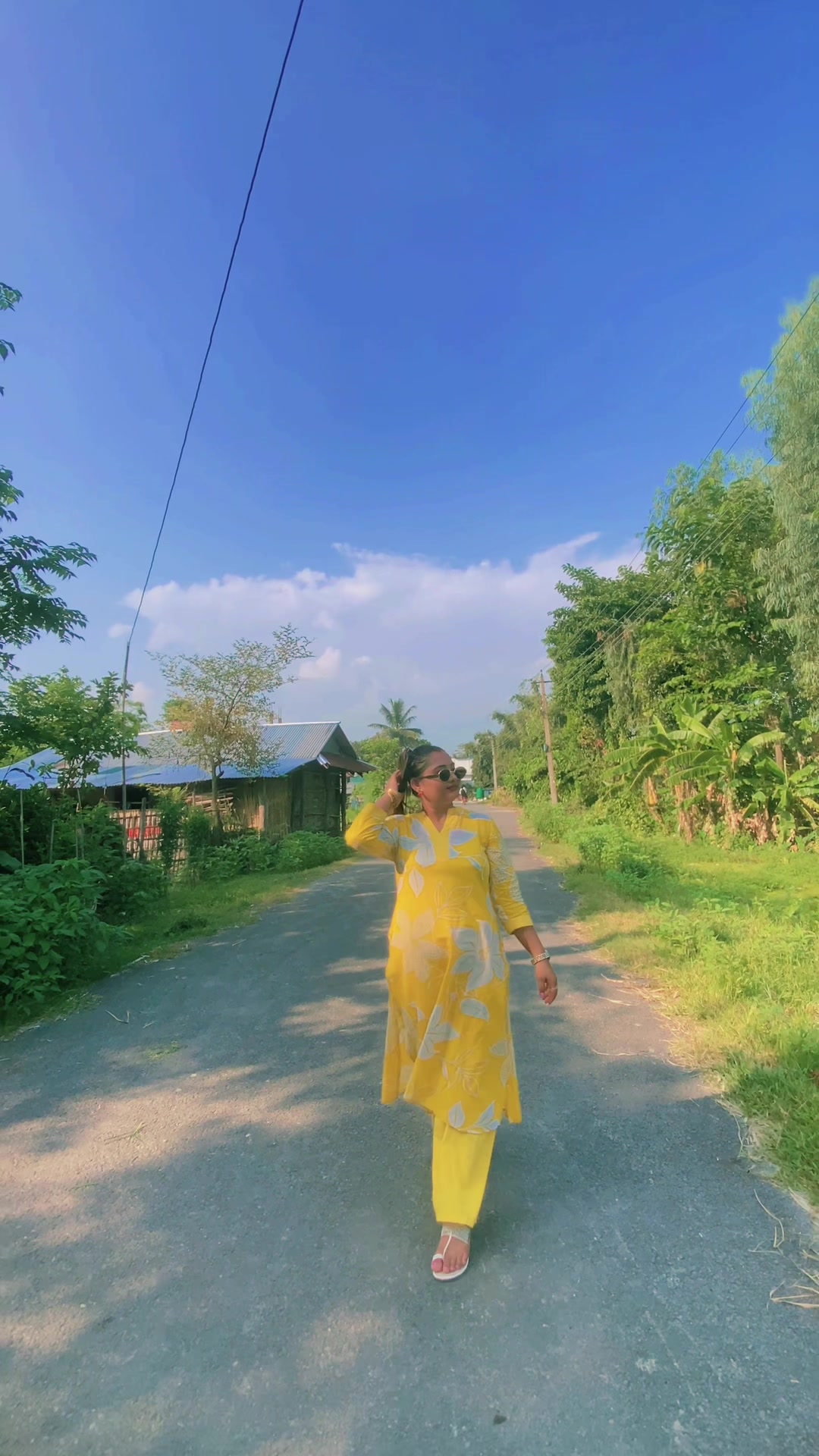 @Nisha🦋💛