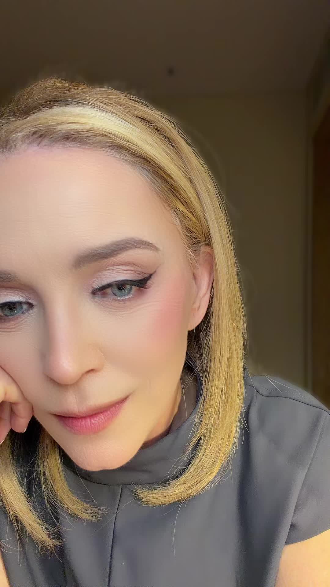 @laurafloresmx