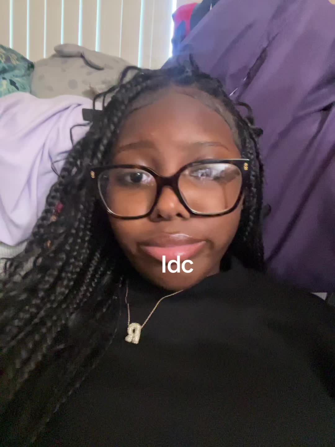@riris_vlogss