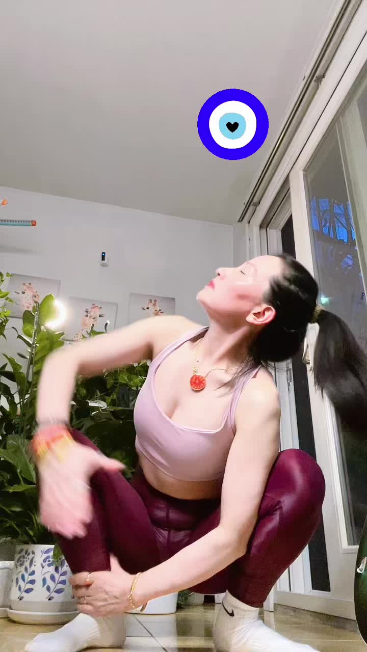 @Guru 🧿 ✨🪷MaNdArAvA 🦄🍀