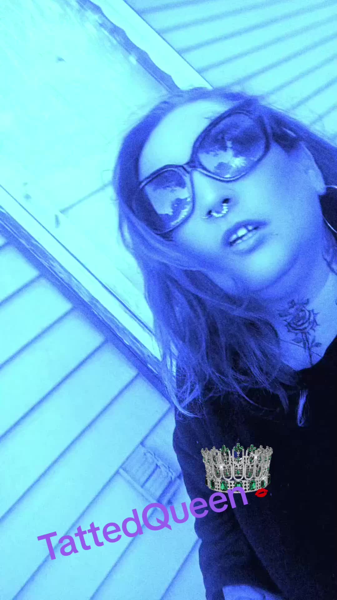 @tattedqueen5. lou ky
