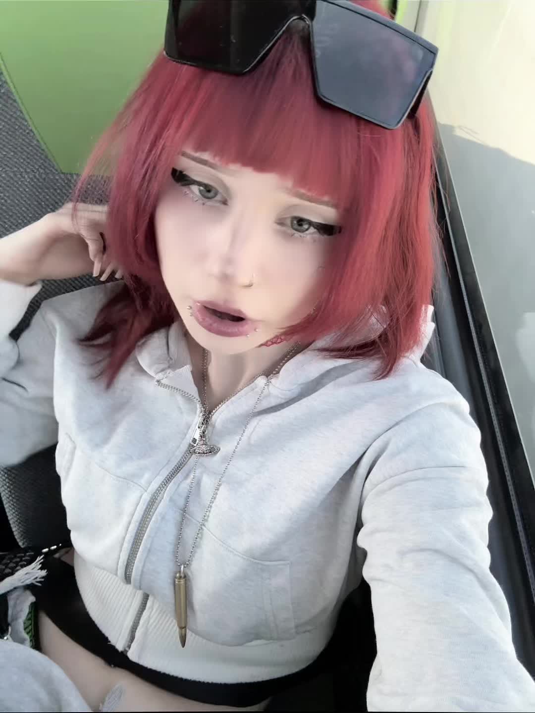 @👺🏴&zwj;☠️