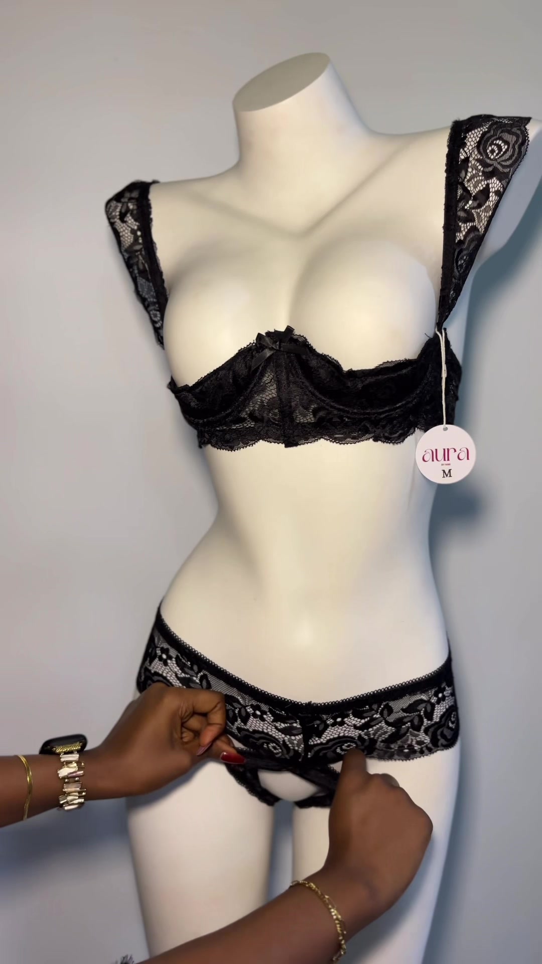 @Nimi ~ lingerie vendor 🥰