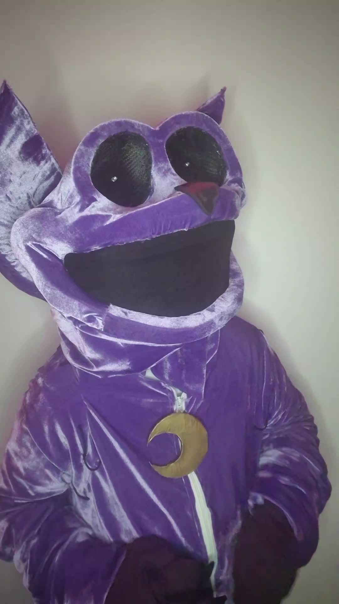 @captainLjones