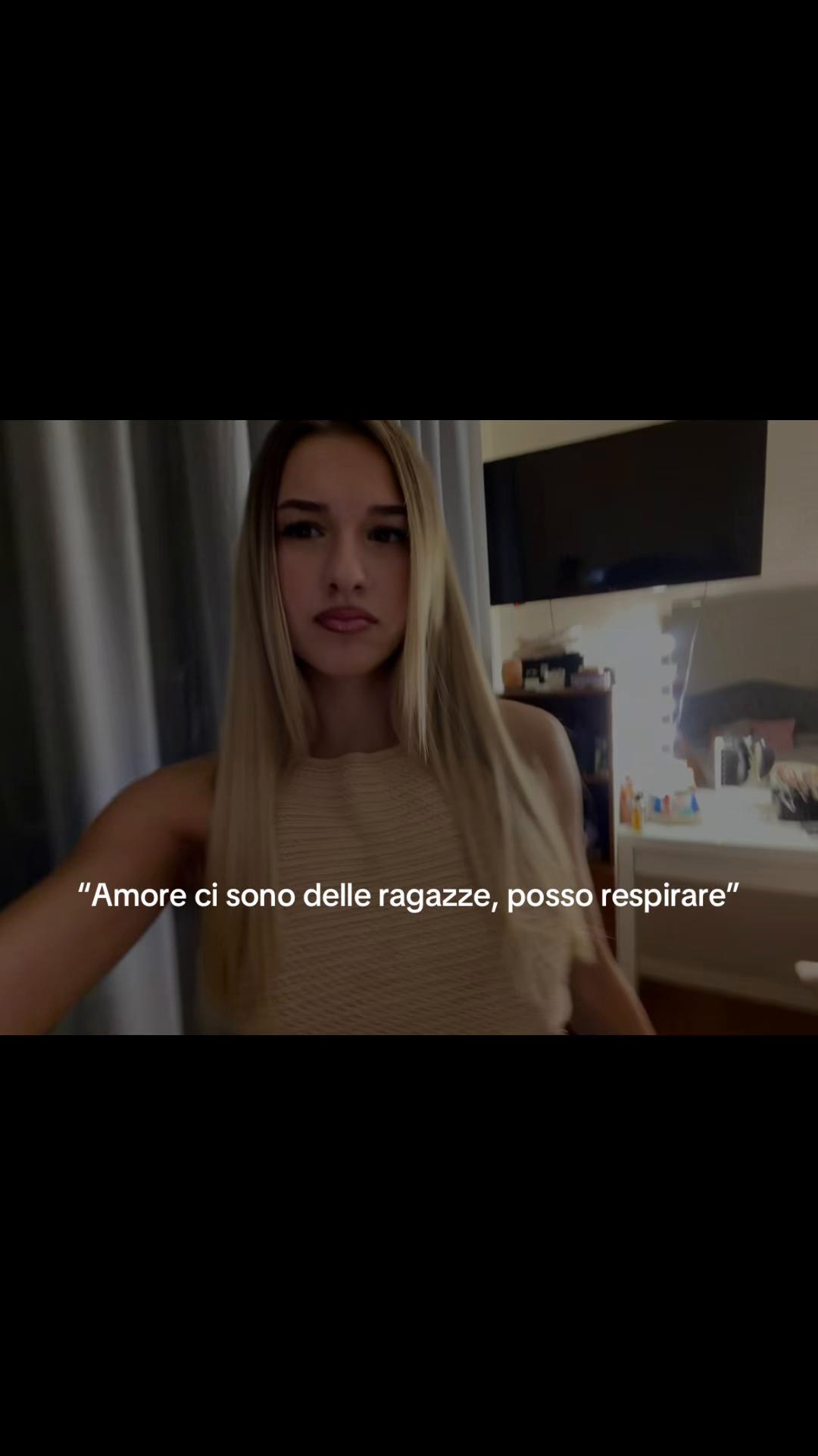 @BECKY🎐