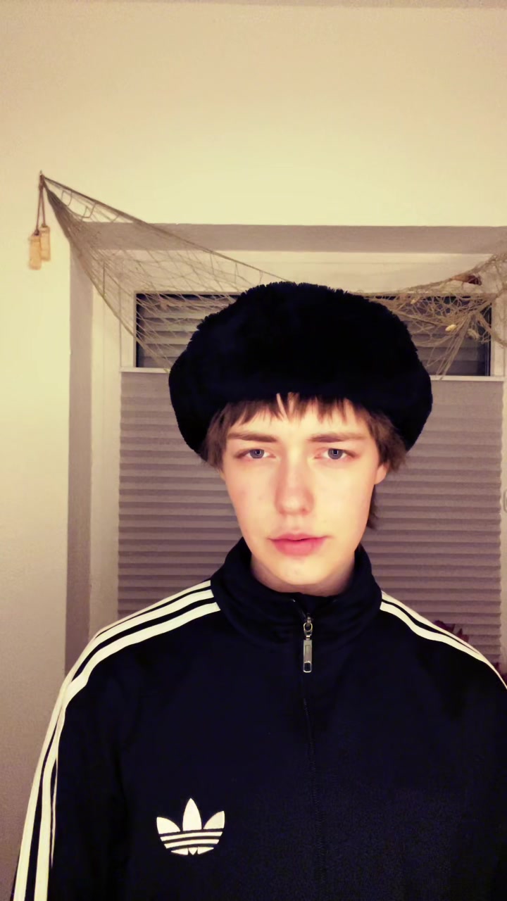 @𝕷𝖊𝖛𝖎