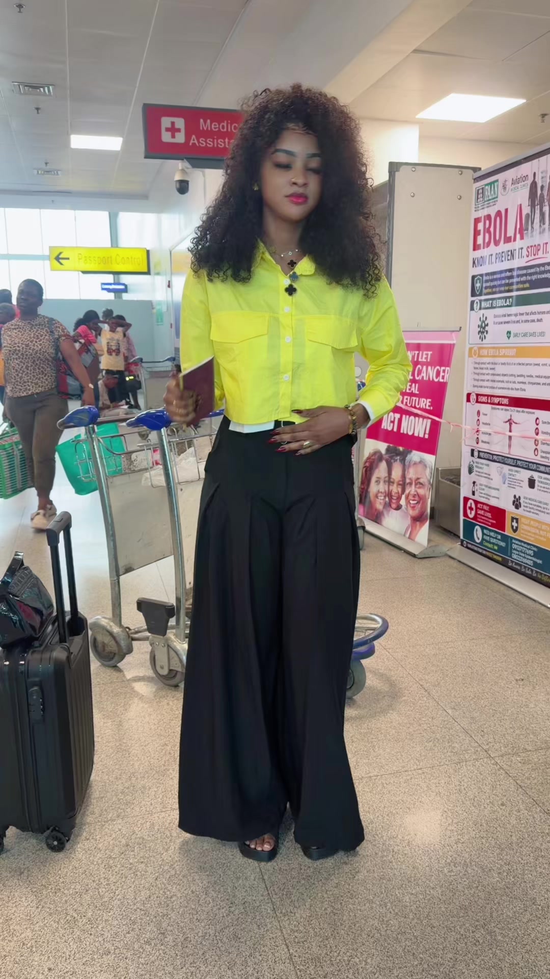 @Helenitalarein🇸🇳🇲🇱🇨🇩🇬🇲