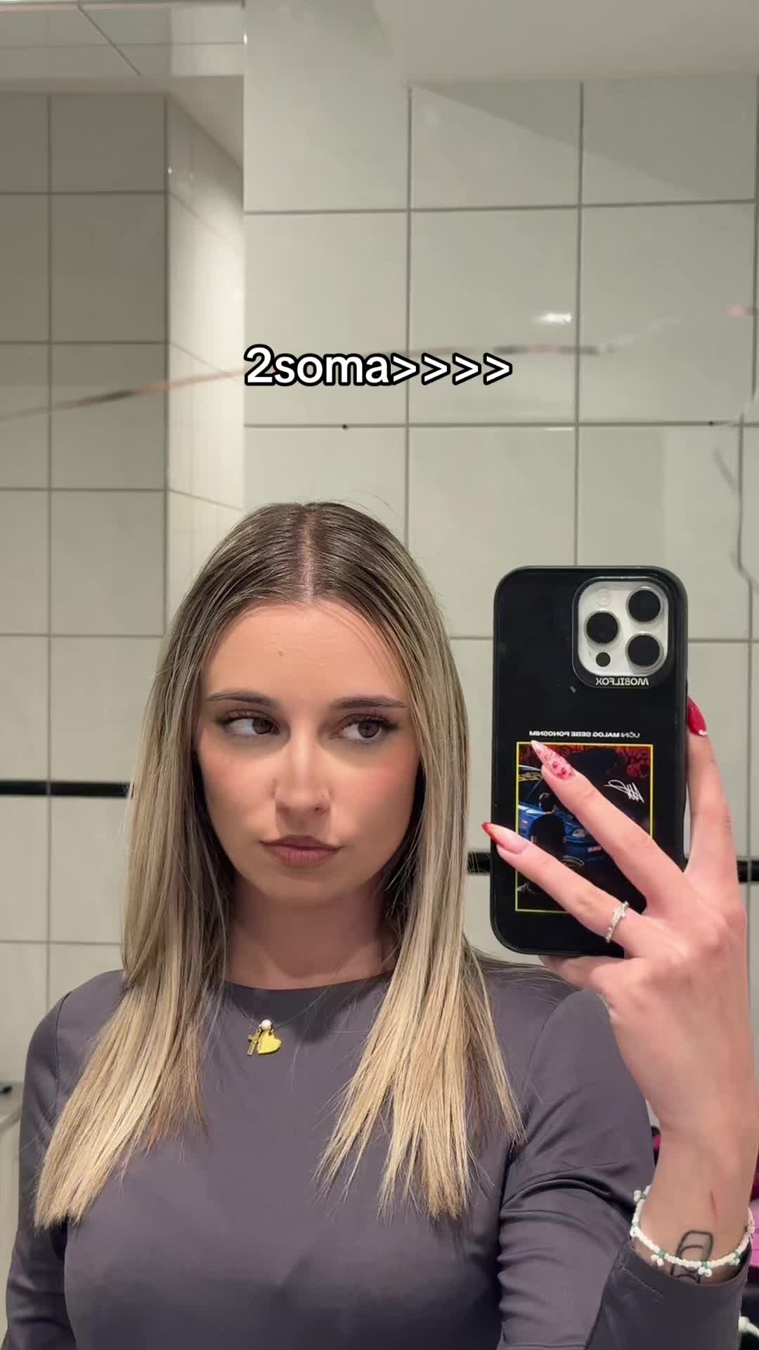 @👸🏼