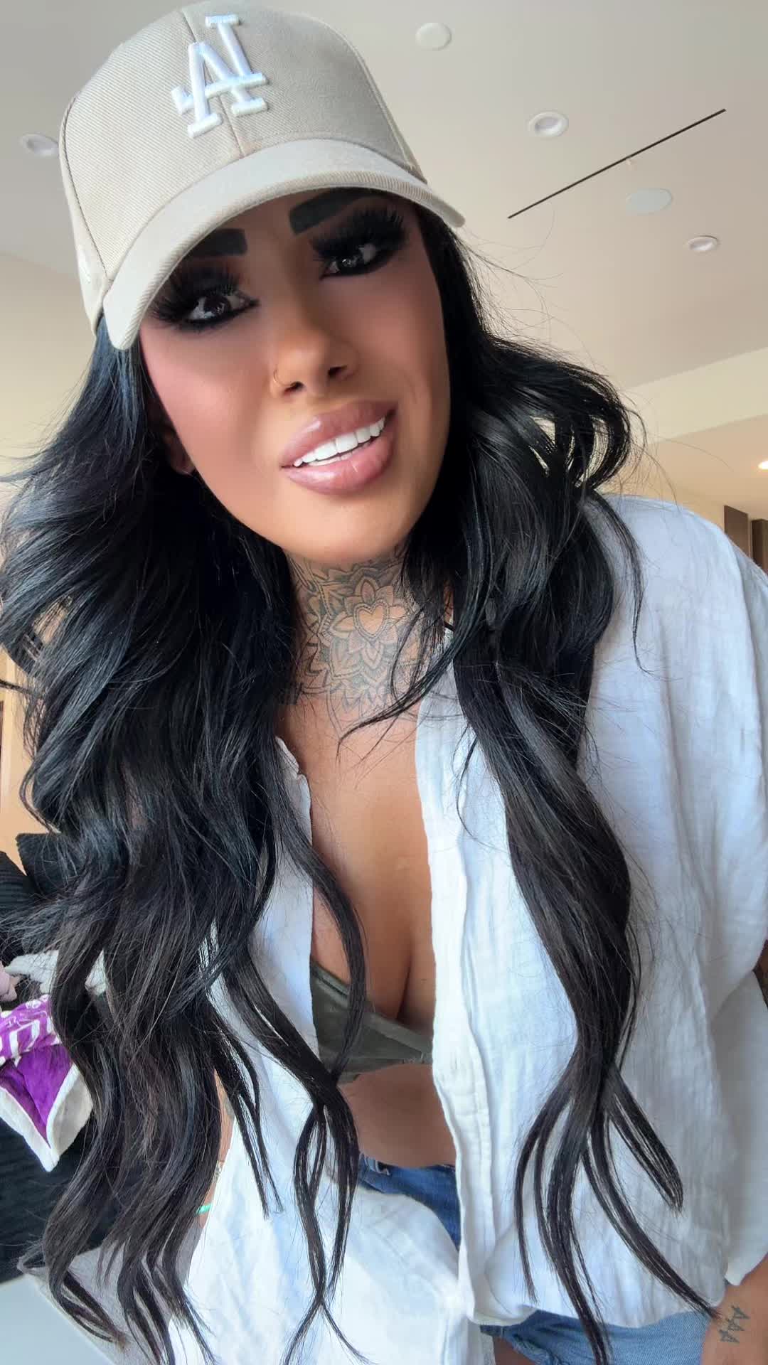 @Lyss