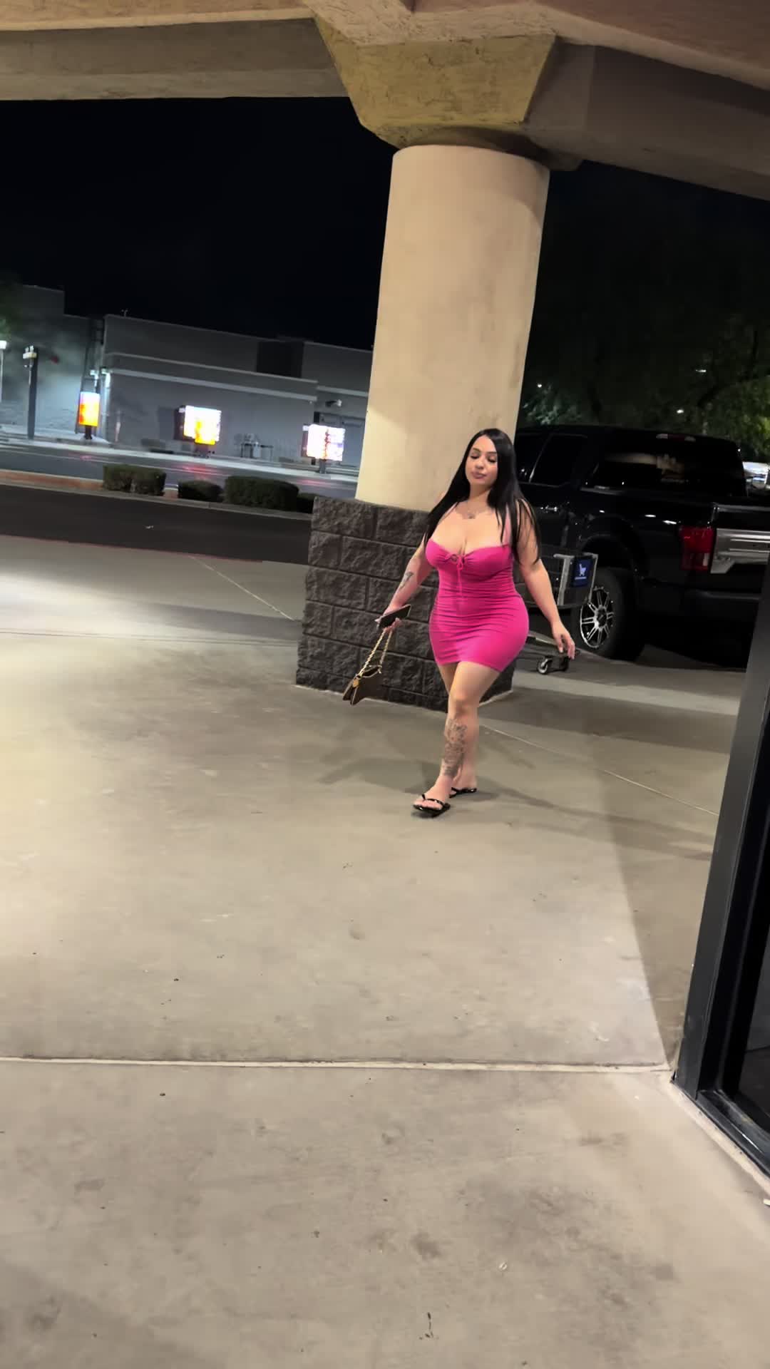 @D_9898