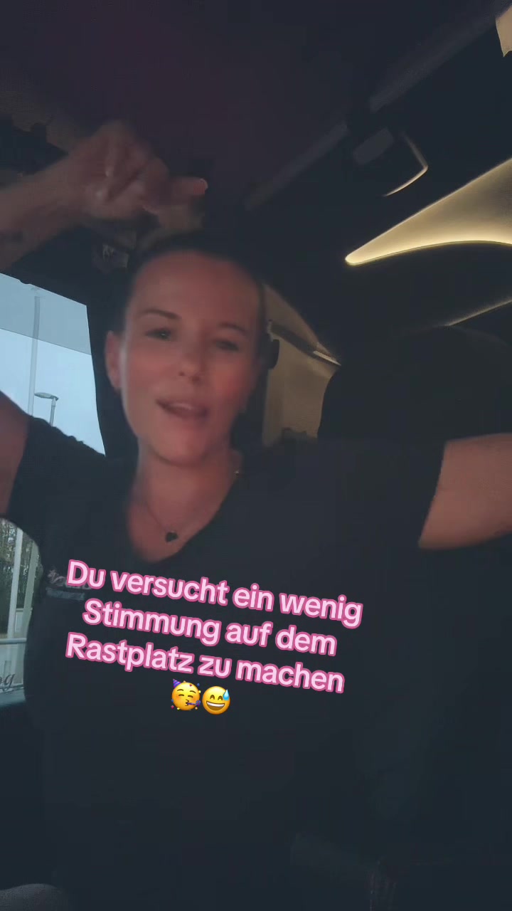 @Raphaela