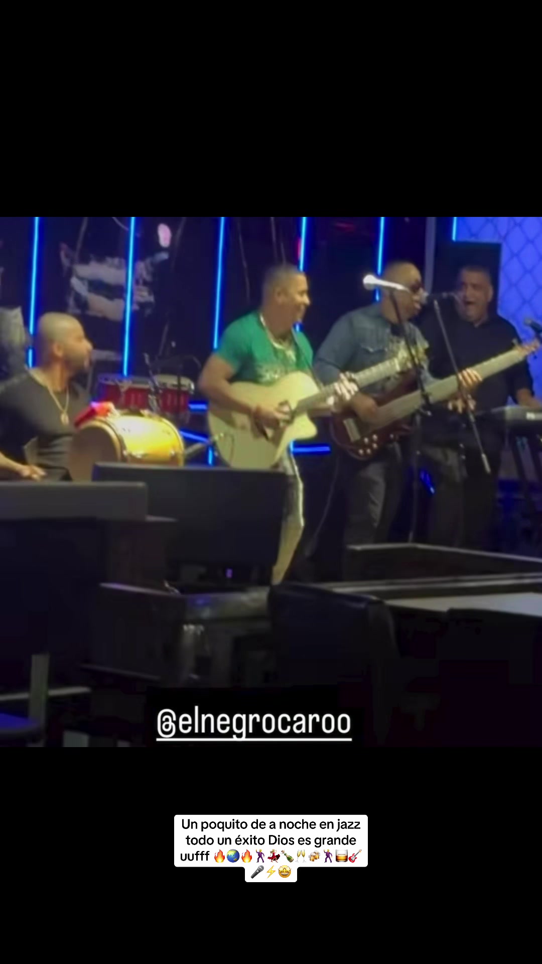 @Negro caro oficial