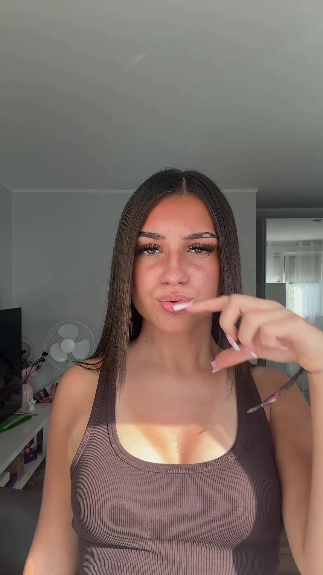 @🍈