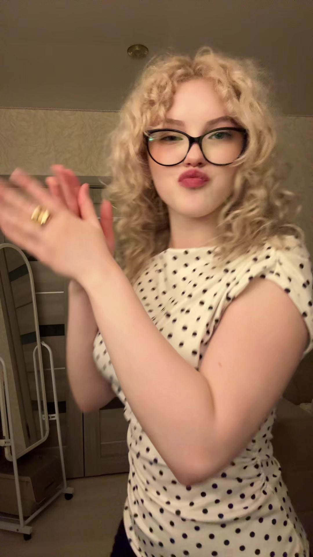 @рия вэсликс <33