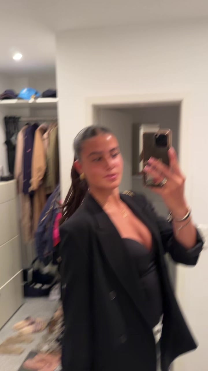 @Lavinia Ana&iuml;s