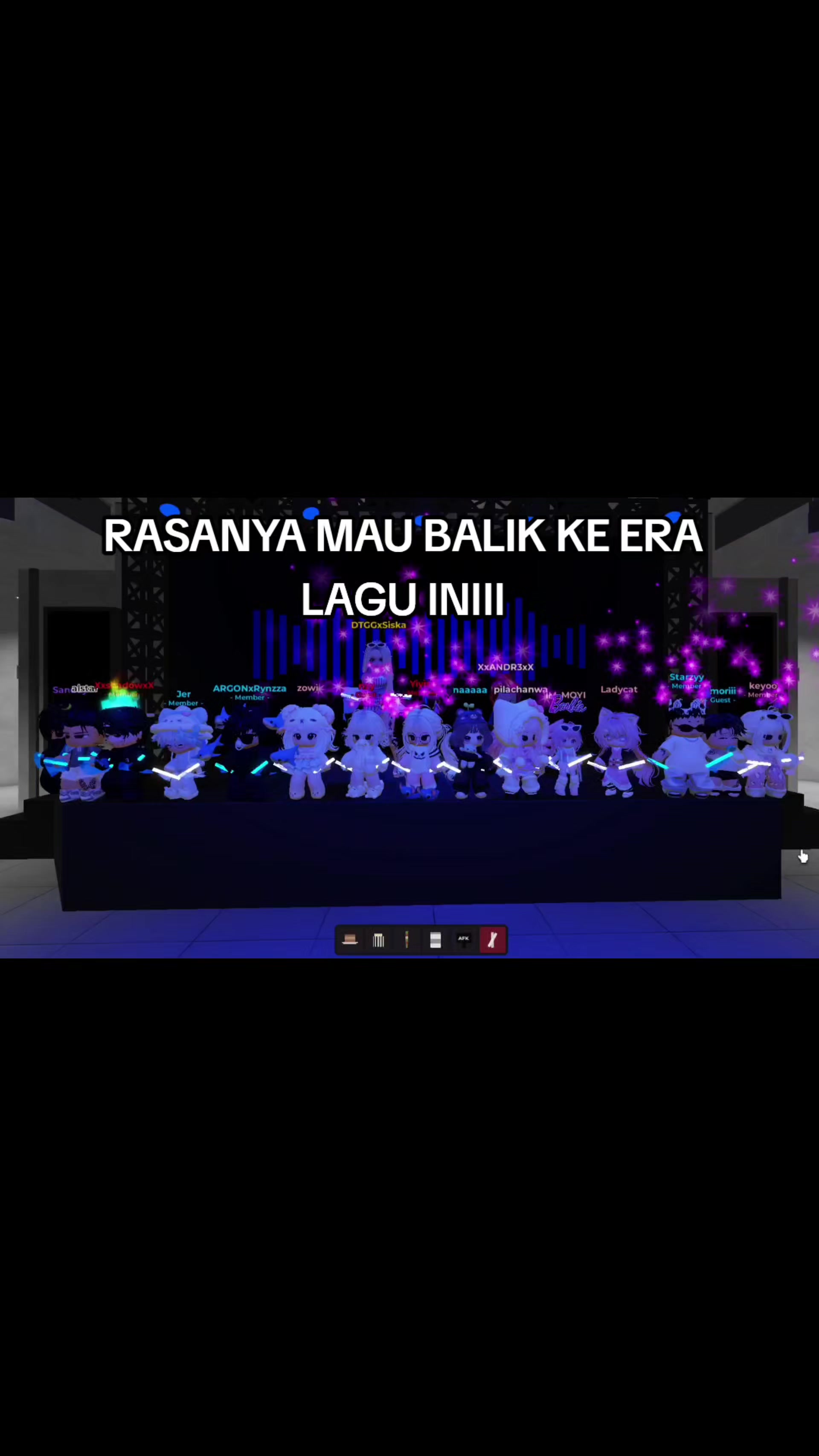 @Yiyiss