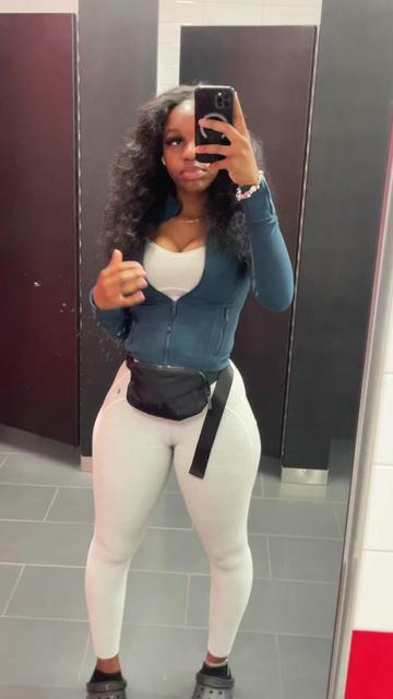 @hearteyes4dez