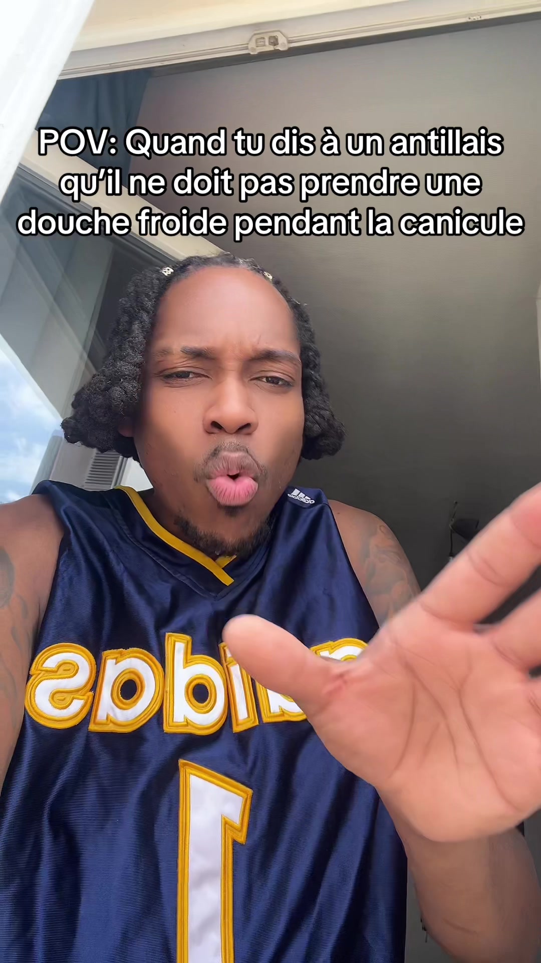 @SanbluePajoua
