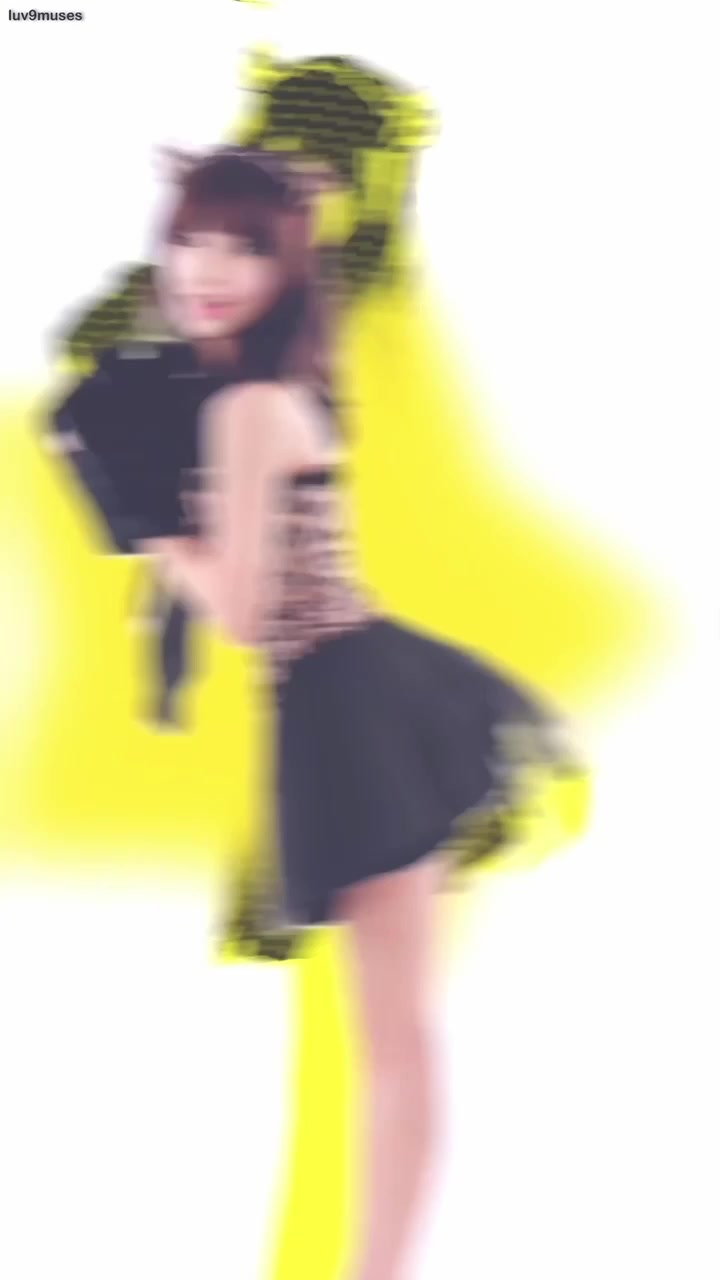 @<3