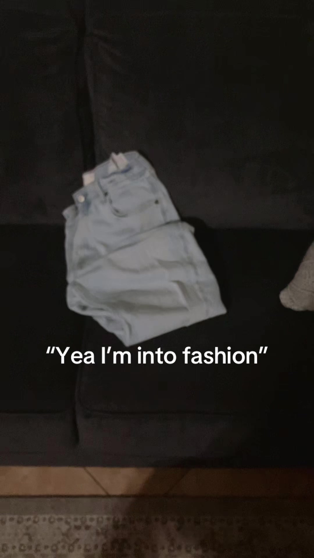 @𝒥
